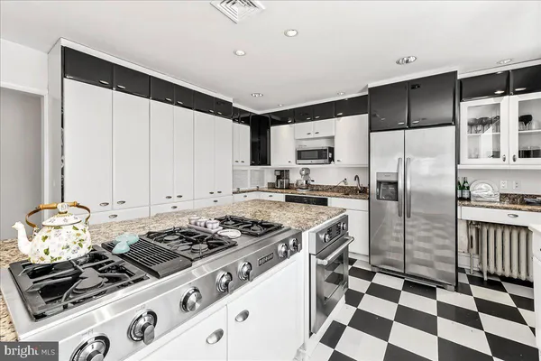 $5,000 | 1222 West Wynnewood Road, Wynnewood, PA 19096