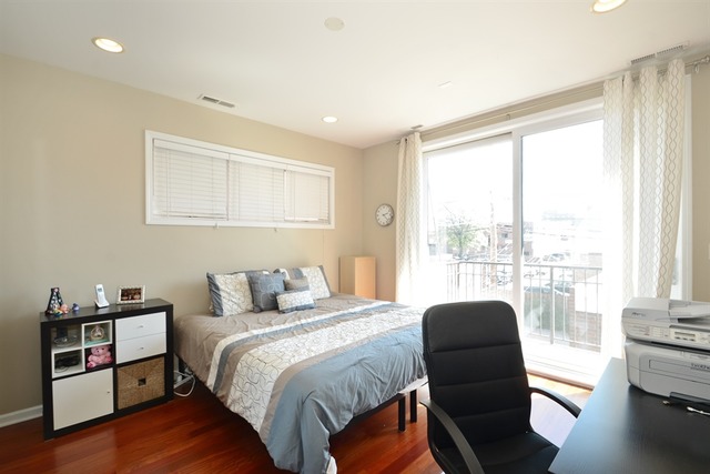 1465 West Grand Avenue, Unit 2 Chicago, IL 60642 - Photo 9 of 15