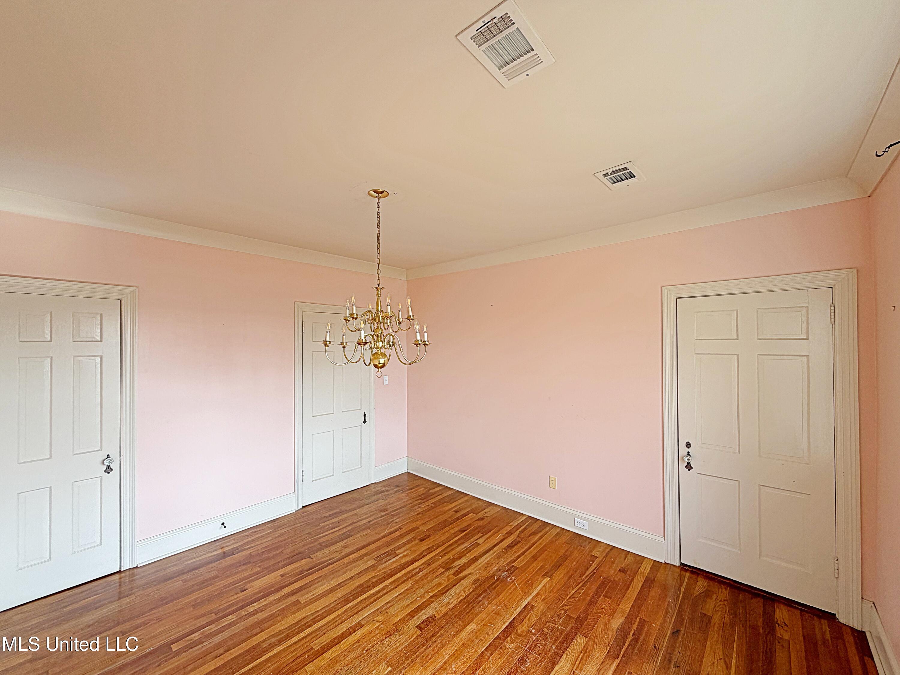 220 North Pearl Street Carthage, MS 39051 - Photo 16 of 33 bedroom pink
