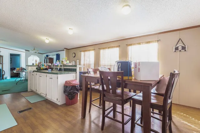 $280,000 | 209 East Sheldon Avenue, Thrall, TX 76578