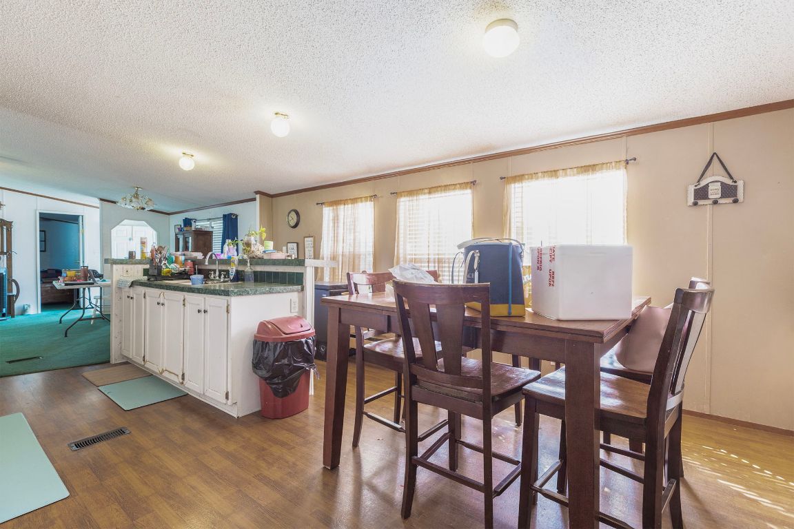209 East Sheldon Avenue Thrall, TX 76578 - Photo 5 of 20 a dining room with furniture and window