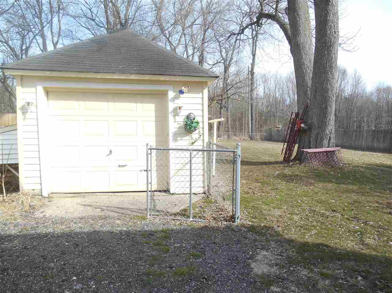 26419 Edison Road South Bend, IN 46628 - Photo 22 of 23 Gallery Image 22