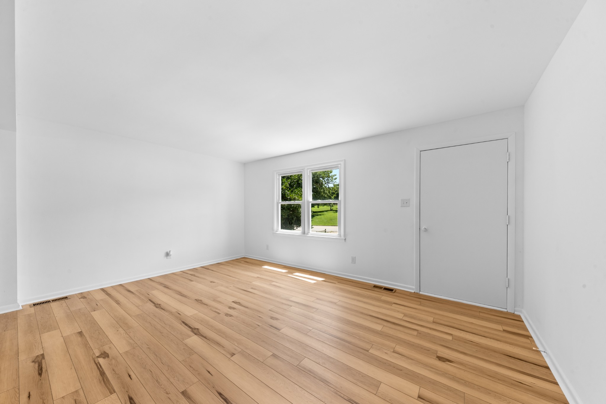 548 Spring Street Lewisburg, TN 37091 - Photo 5 of 65