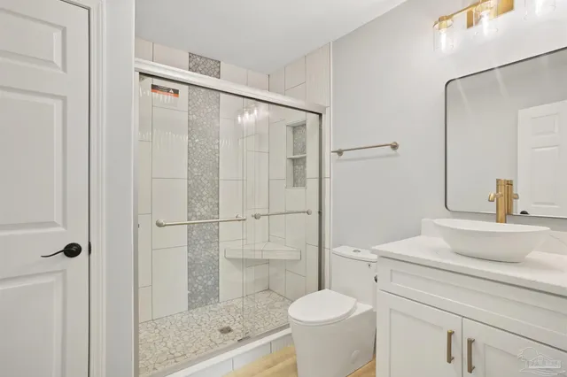 $800,000 | 4560 Sabine Drive, Gulf Breeze, FL 32563