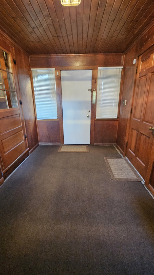 13658 East Flagg Road Rochelle, IL 61068 - Photo 50 of 65 a view of an empty room with a fireplace