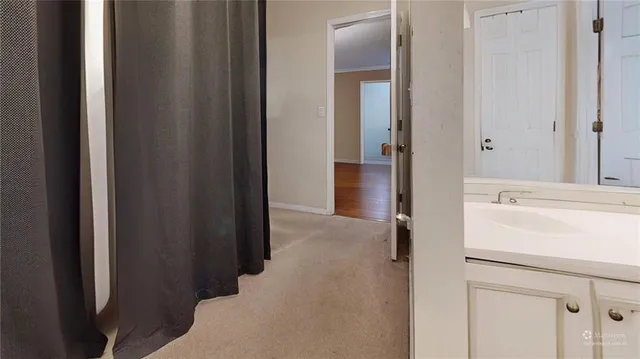 $225,000 | 25205 Plantation Drive Northeast, Unit 205, Atlanta, GA 30324
