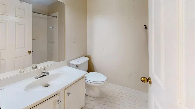 $225,000 | 25205 Plantation Drive Northeast, Unit 205, Atlanta, GA 30324