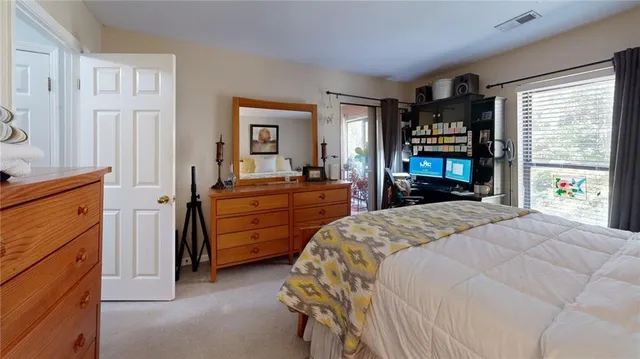 $225,000 | 25205 Plantation Drive Northeast, Unit 205, Atlanta, GA 30324