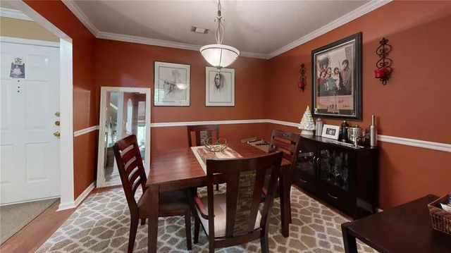 $225,000 | 25205 Plantation Drive Northeast, Unit 205, Atlanta, GA 30324