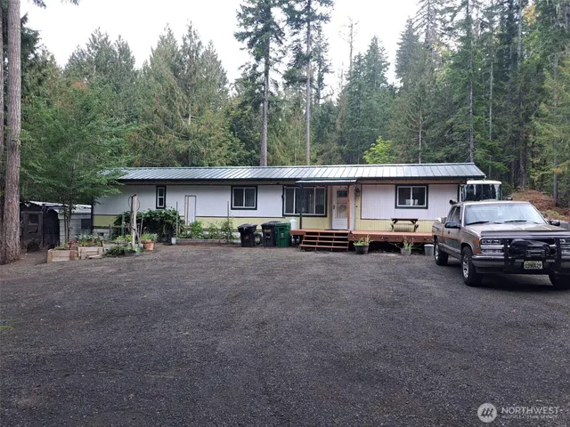 $279,900 | 251 North Mt Washington Drive, Hoodsport, WA 98548