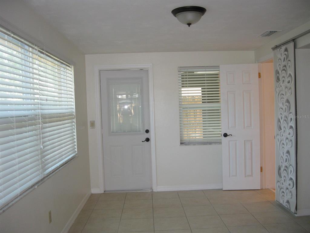 1479 Ruth Road Dunedin, FL 34698 - Photo 19 of 48