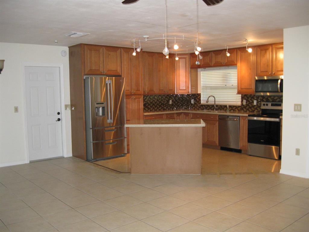 1479 Ruth Road Dunedin, FL 34698 - Photo 7 of 48