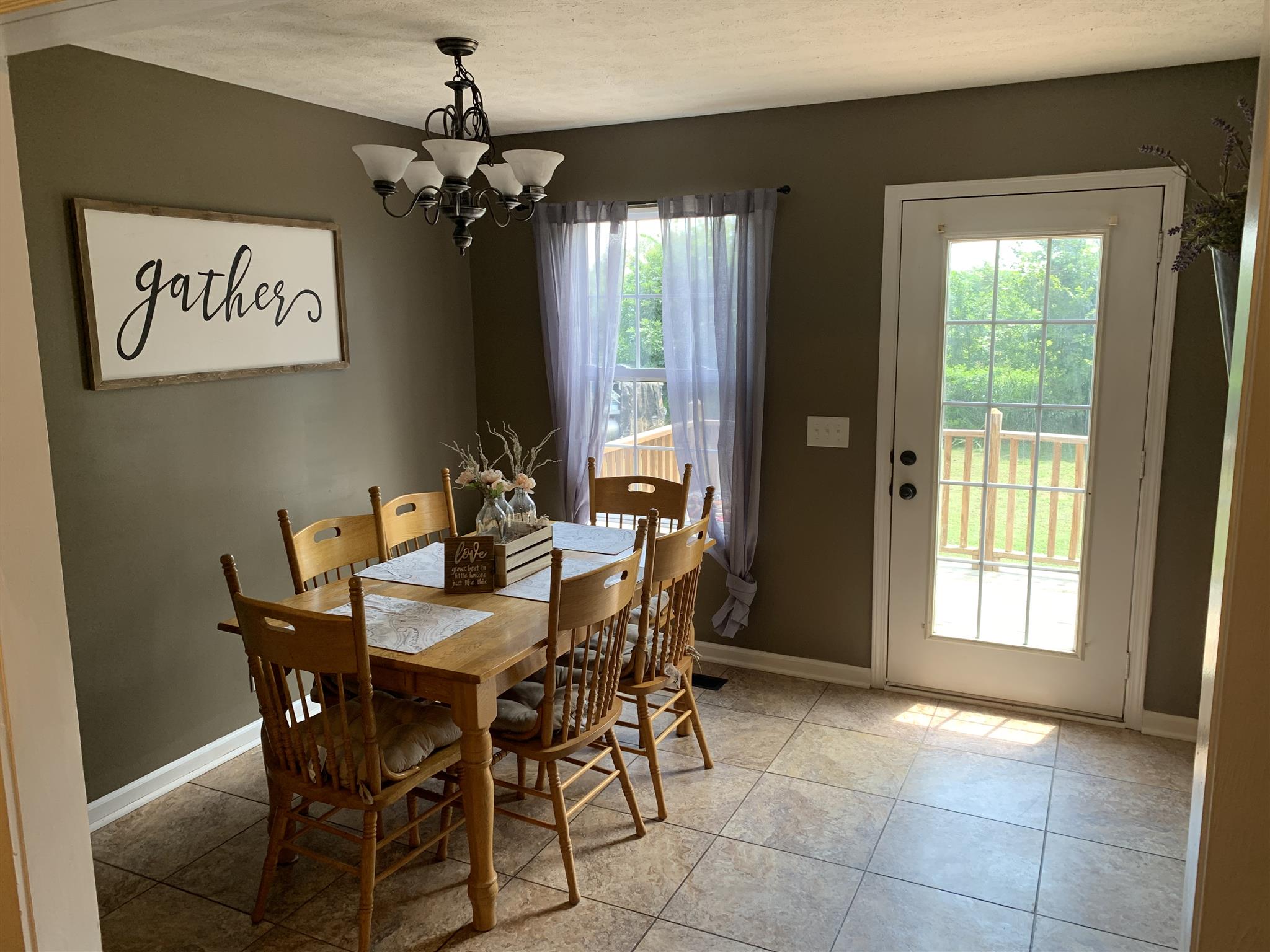 373 North Harris Road Portland, TN 37148 - Photo 7 of 15 Dinning area big enough for a table for 6