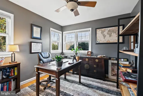 $895,000 | 2001 Paul Spring Parkway, Alexandria, VA 22308