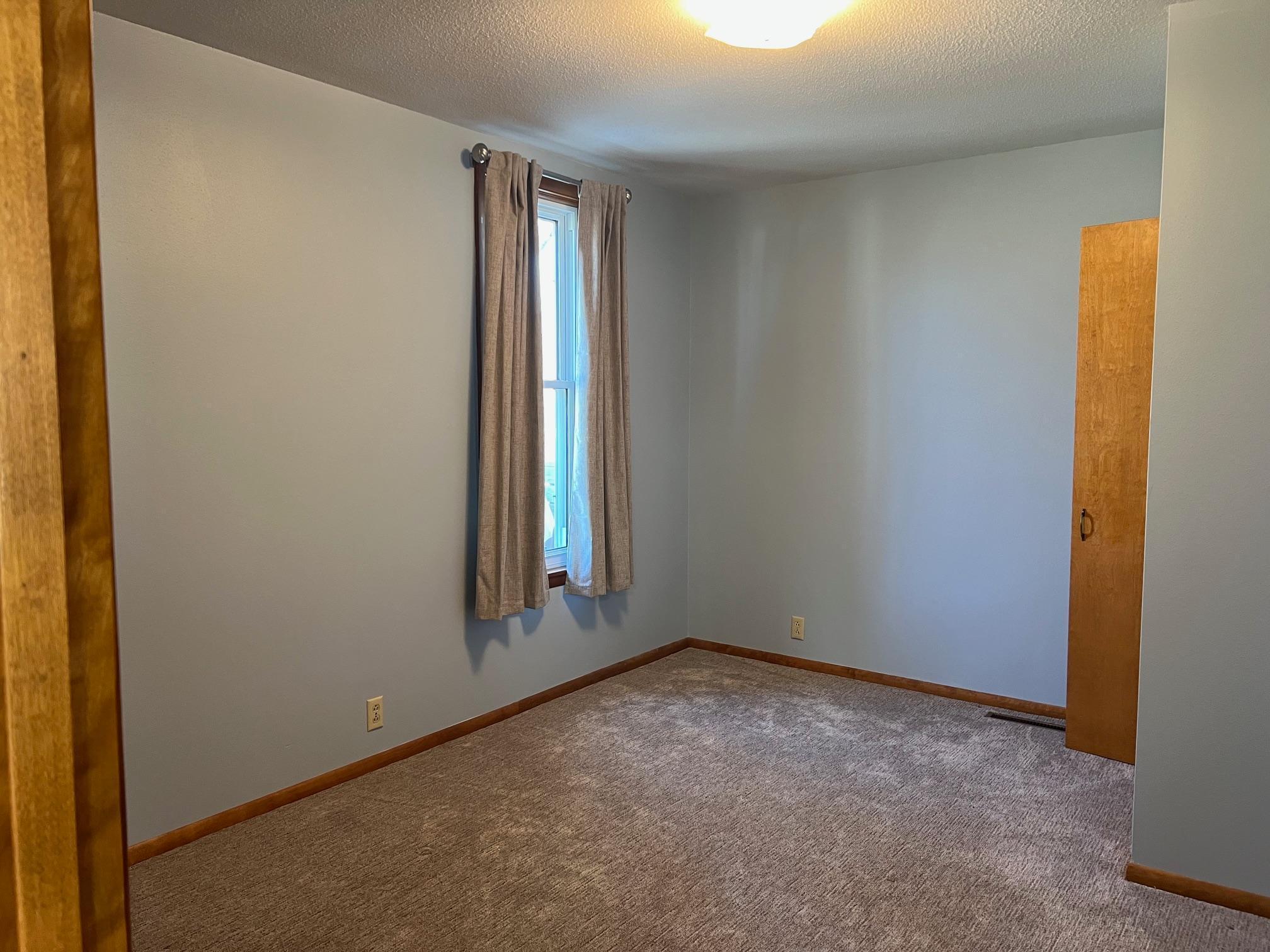 340 1st Street Southeast Harmony, MN 55939 - Photo 9 of 20