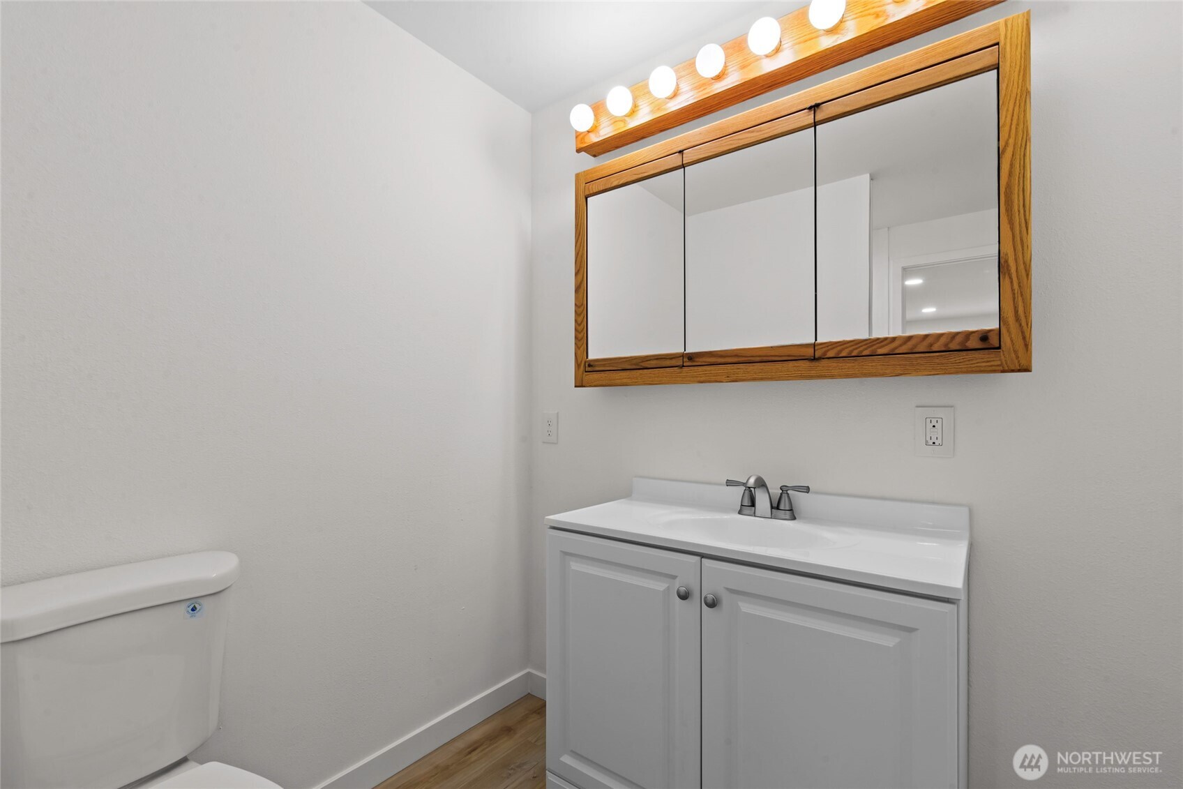 11020 Southeast 186th Street Renton, WA 98055 - Photo 18 of 27