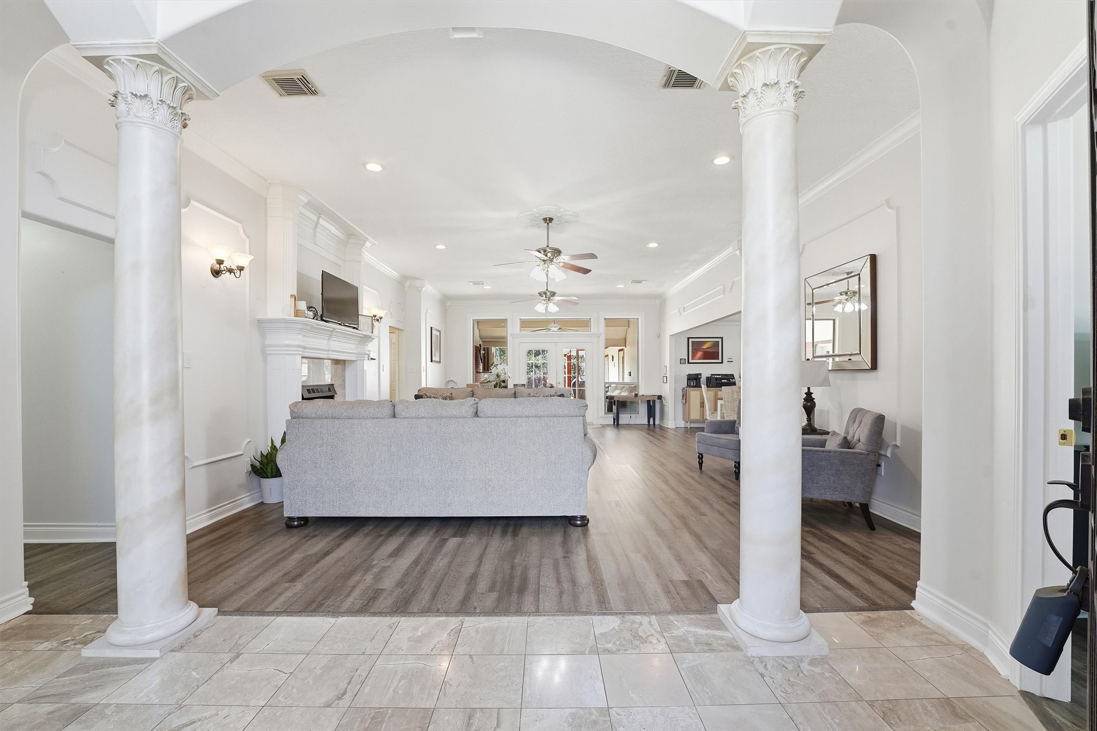 14103 Smith Road Humble, TX 77396 - Photo 3 of 39