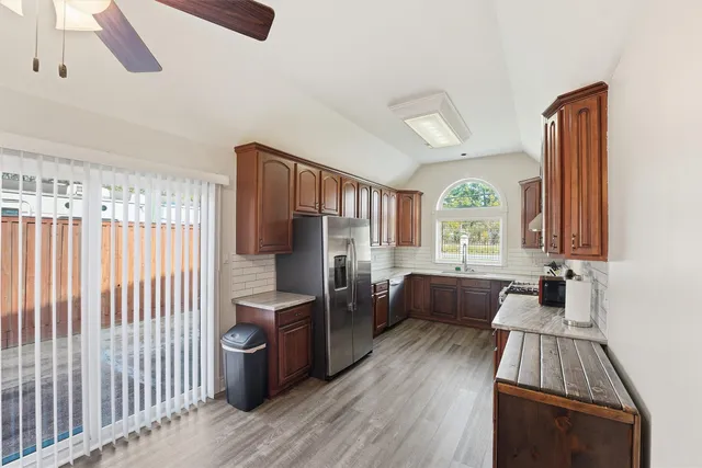 $540,000 | 14103 Smith Road, Humble, TX 77396