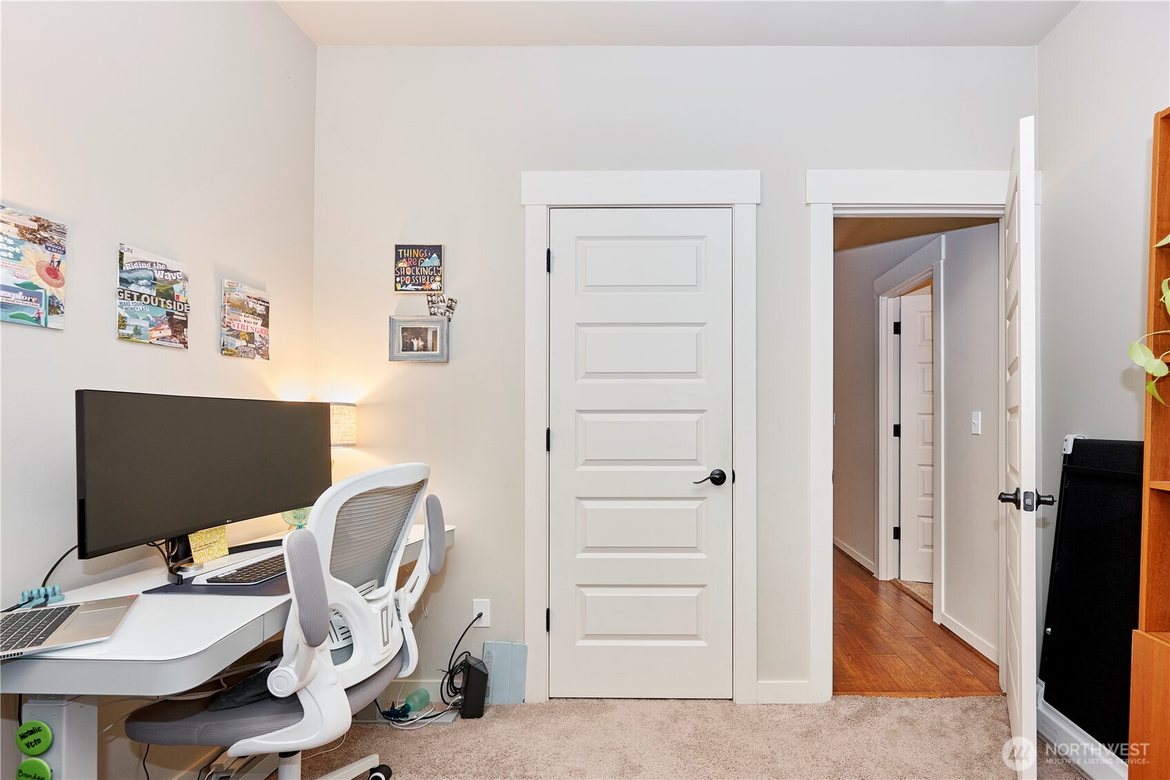 554 Prospect Street Seattle, WA 98109 - Photo 18 of 23