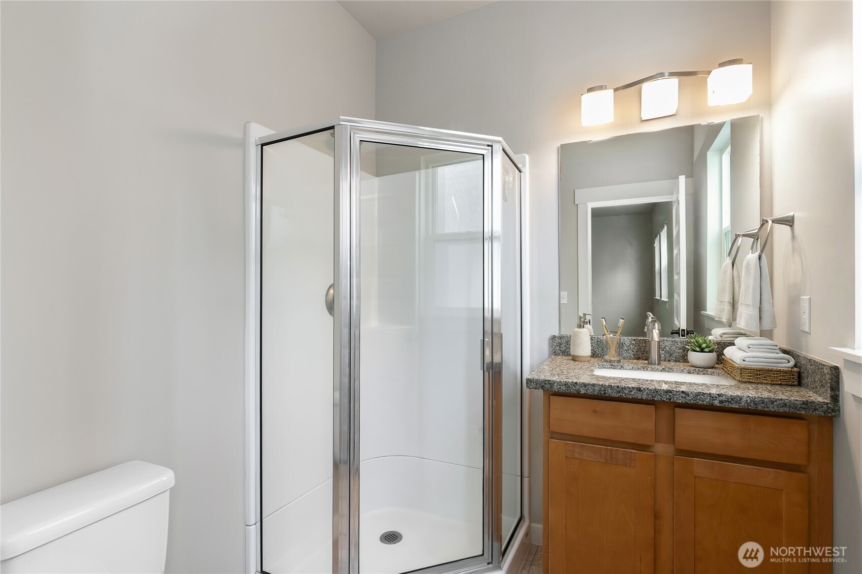 554 Prospect Street Seattle, WA 98109 - Photo 6 of 23