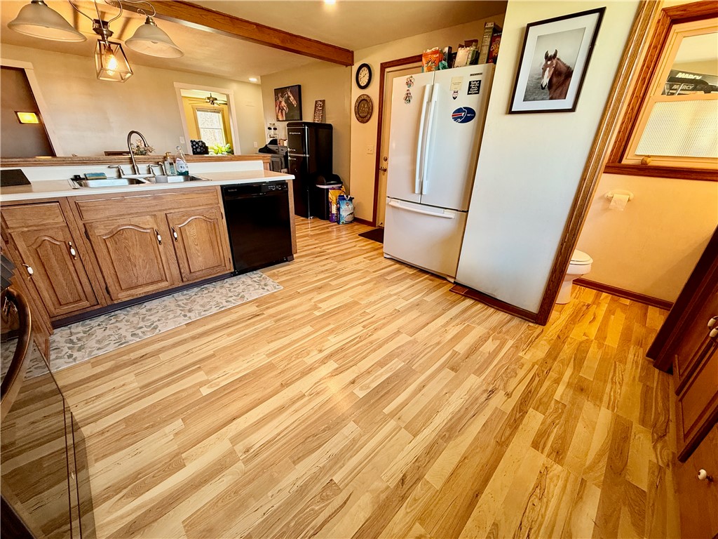 582 Brooks Road Henrietta, NY 14586 - Photo 12 of 37