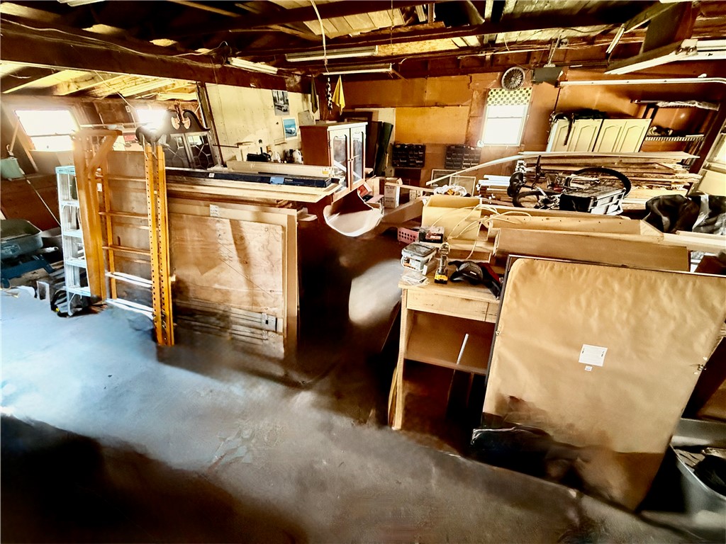 582 Brooks Road Henrietta, NY 14586 - Photo 28 of 37