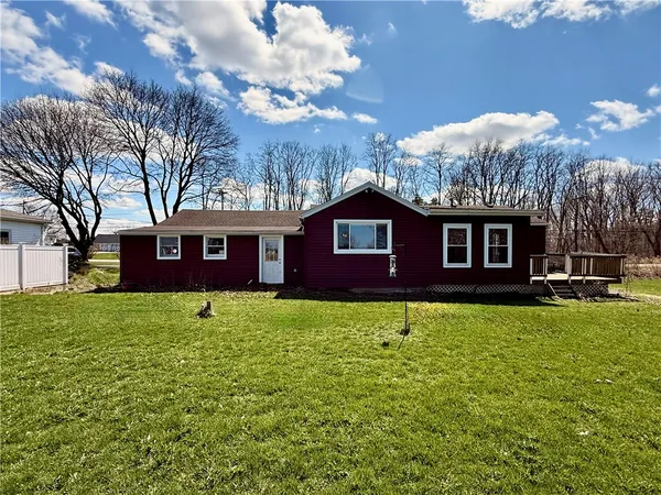 $174,900 | 582 Brooks Road, Henrietta, NY 14586