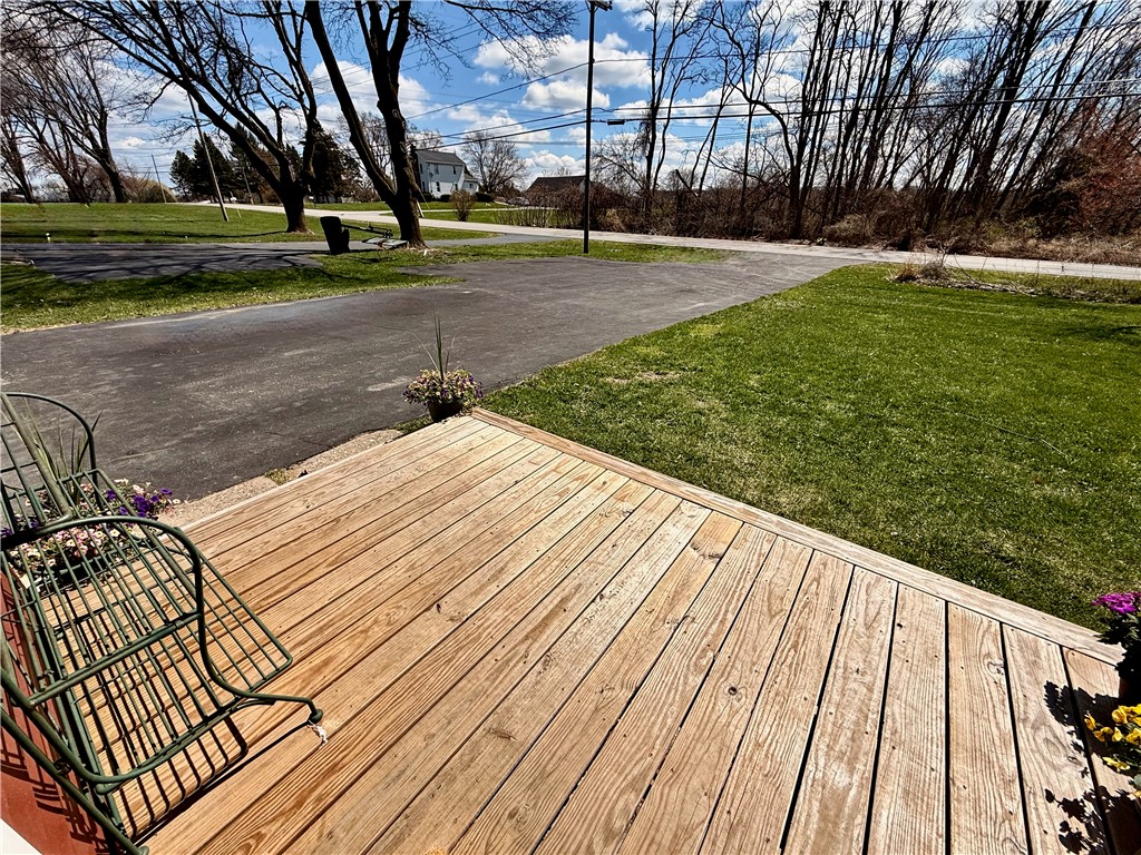 582 Brooks Road Henrietta, NY 14586 - Photo 5 of 37