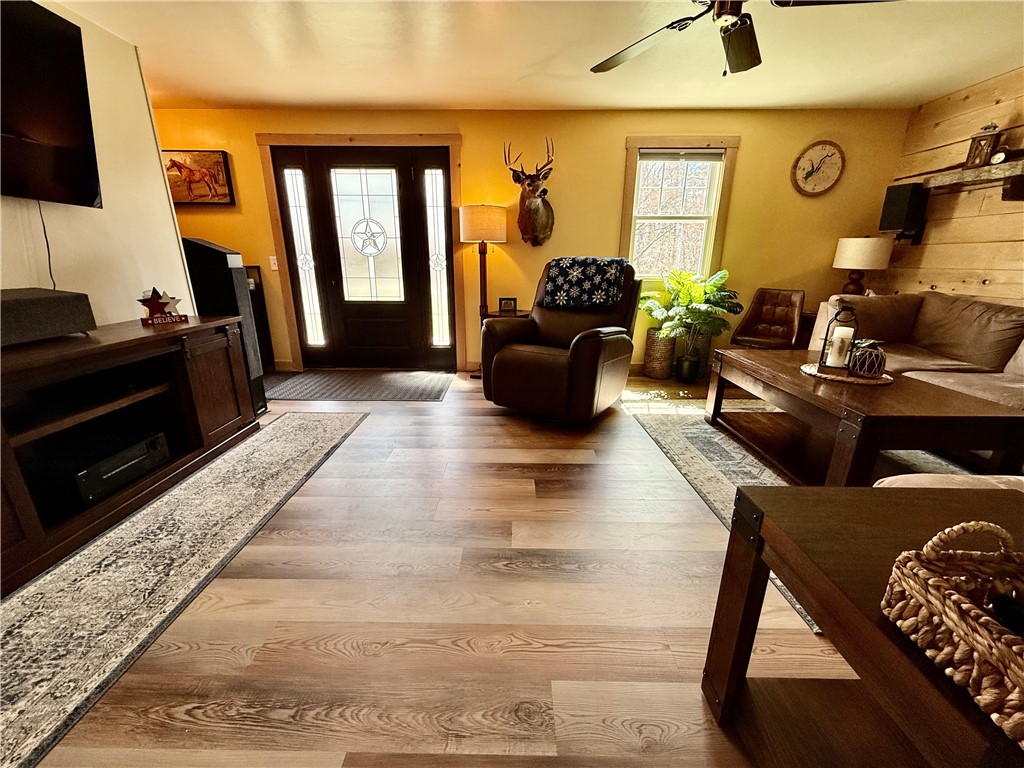 582 Brooks Road Henrietta, NY 14586 - Photo 8 of 37