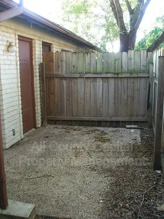 $950 | 6508 South 1st Street, Unit 101, Austin, TX 78745