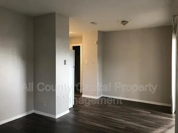 $950 | 6508 South 1st Street, Unit 101, Austin, TX 78745