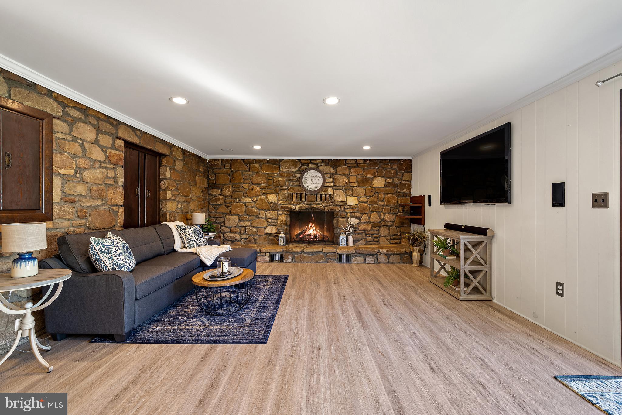 105 Moser Road Warrenton, VA 20186 - Photo 21 of 47 ...with beautiful stone fireplace