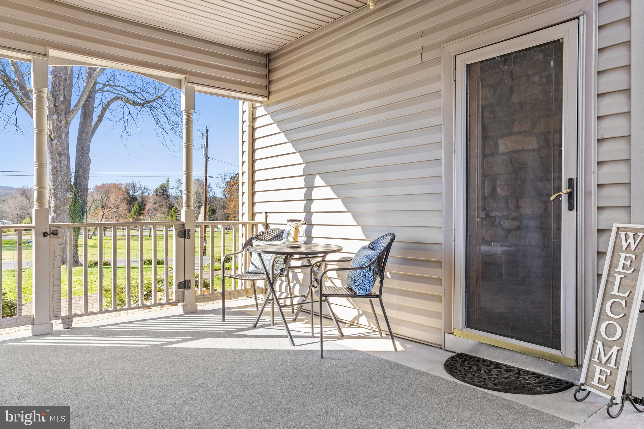 105 Moser Road Warrenton, VA 20186 - Photo 33 of 47 Breezeway between garage and house