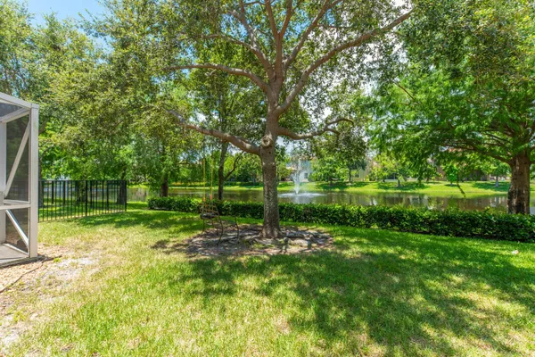 $649,900 | 1088 Grove Park Circle, Boynton Beach, FL 33436