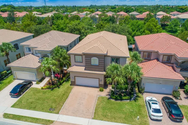 $649,900 | 1088 Grove Park Circle, Boynton Beach, FL 33436