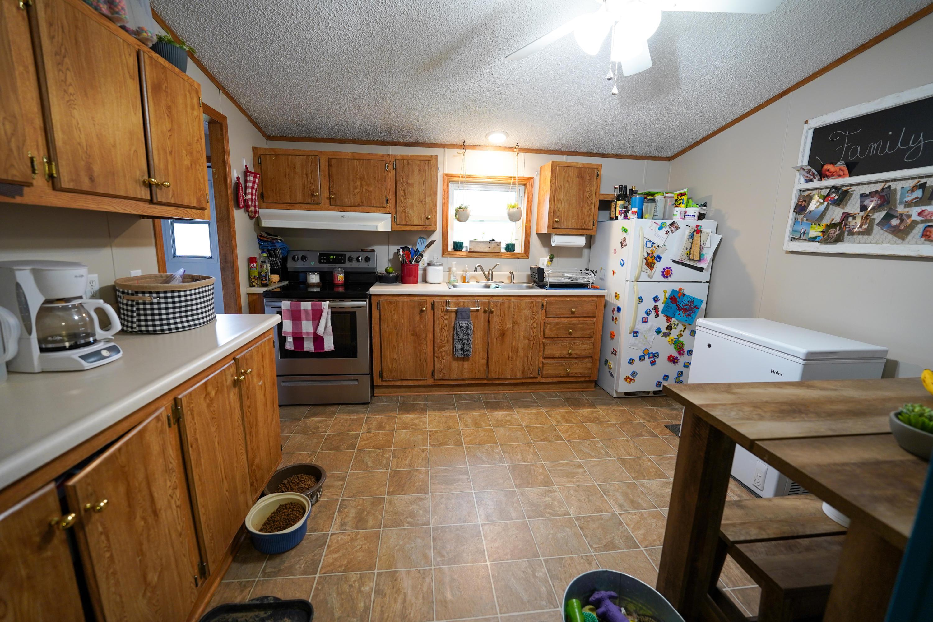 925 Black Road Hopewell, OH 43746 - Photo 6 of 14