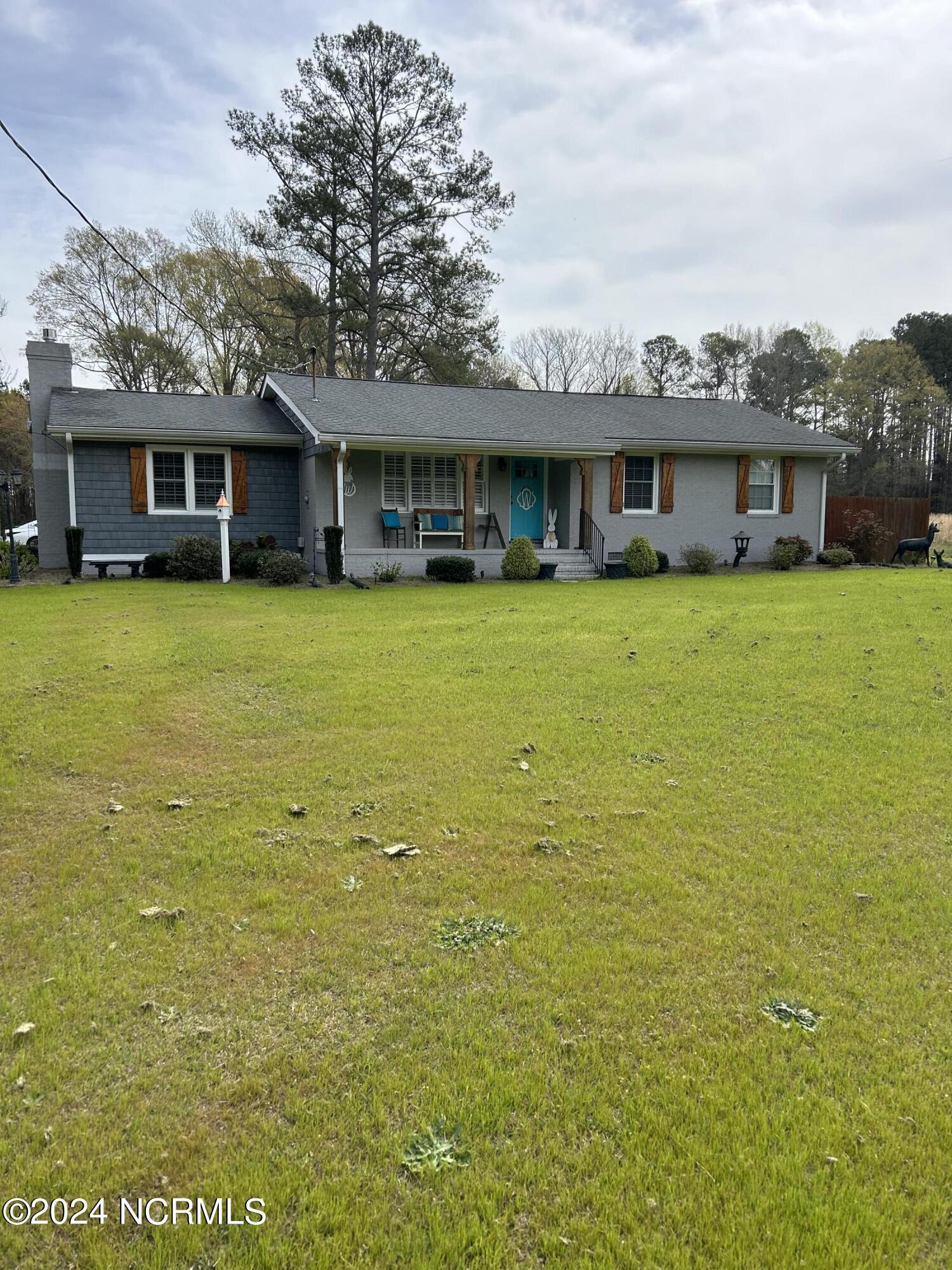 2325 South Halifax Rd  