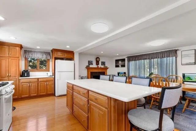 $739,900 | 9 Spencer Avenue, Saugus, MA 01906