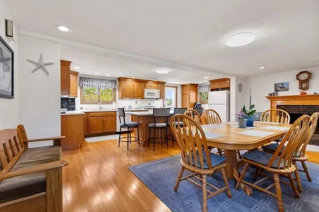 $739,900 | 9 Spencer Avenue, Saugus, MA 01906