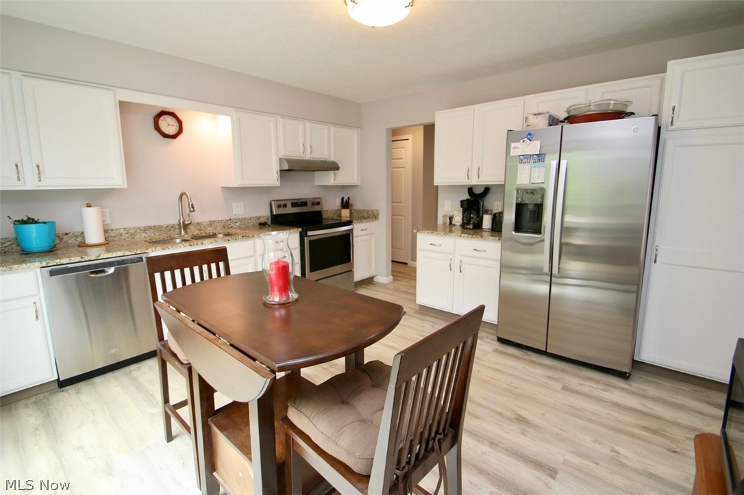 9846 Johnnycake Ridge Road Mentor, OH 44060 - Photo 13 of 42