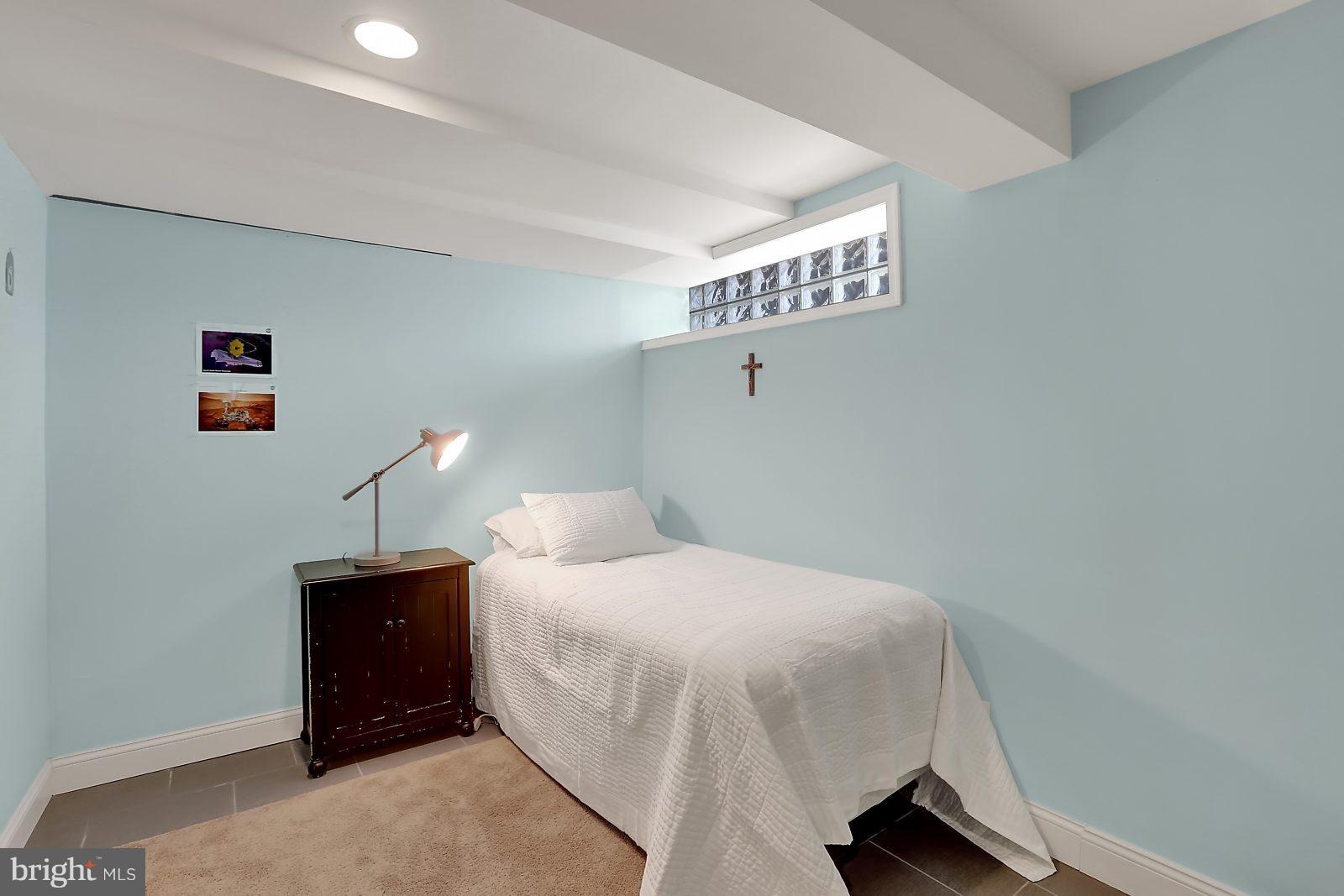 9 Bramleigh Road Lutherville-Timonium, MD 21093 - Photo 16 of 24 Optional Fourth bedroom - ready for use!