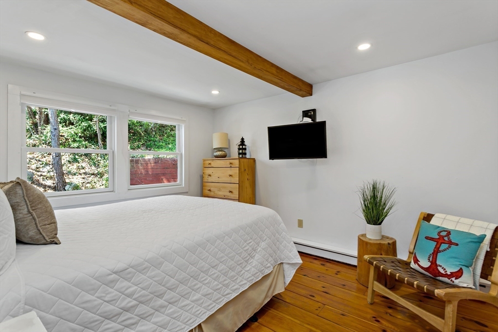 22-24 Follins Pond Road Dennis, MA 02660 - Photo 12 of 35