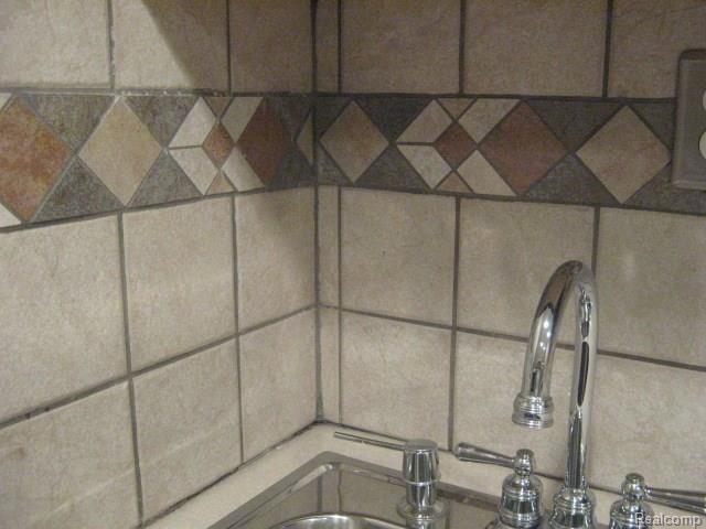 46738 Landings Drive Macomb, MI 48044 - Photo 52 of 52 076.JPG