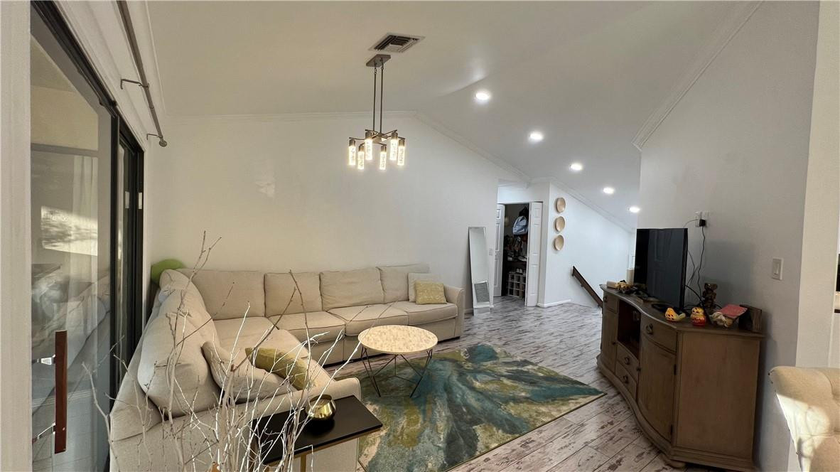 5580 Coach House Circle, Unit F Boca Raton, FL 33486 - Photo 5 of 29 Photo 5