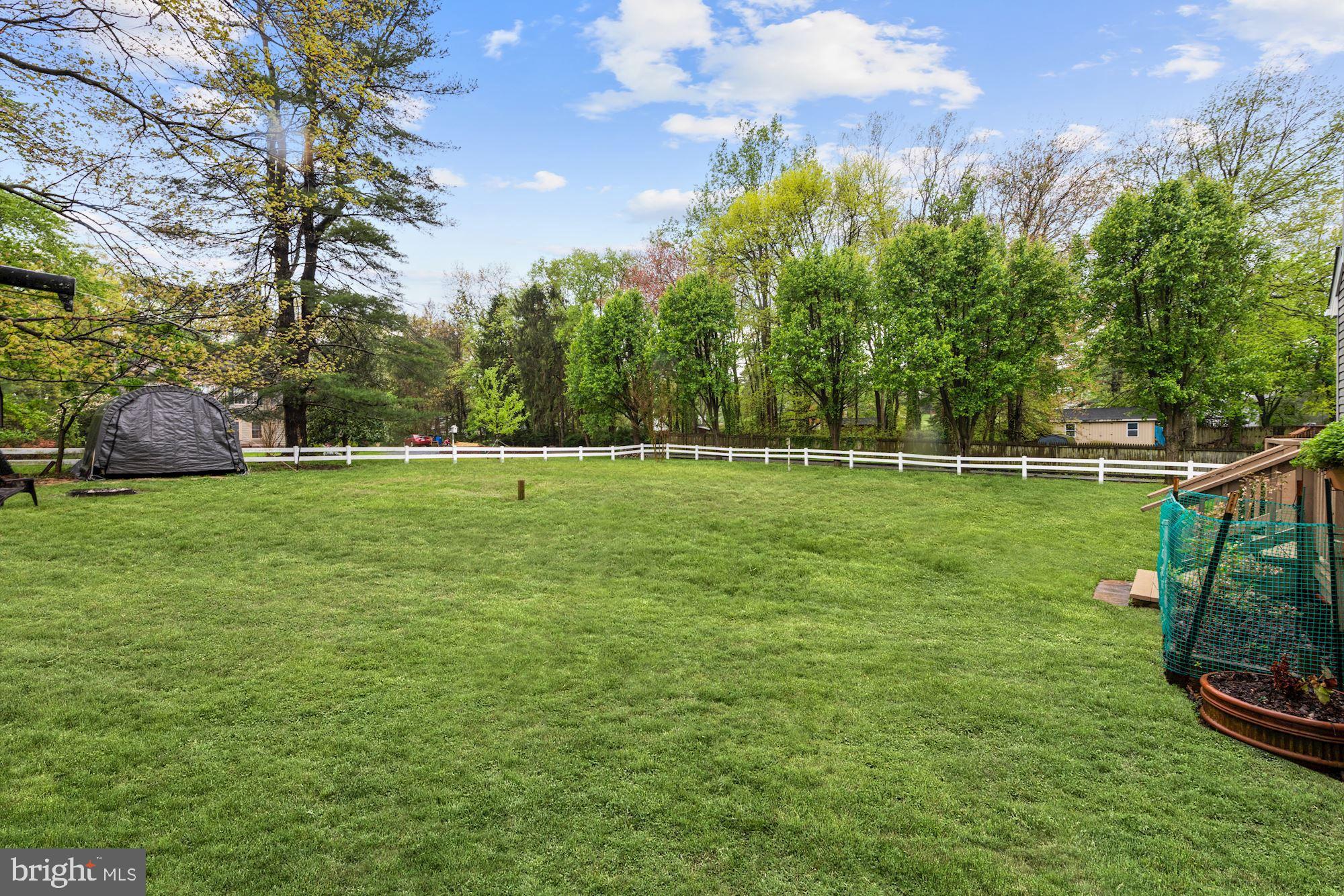 6211 Brooklyn Bridge Road Laurel, MD 20707 - Photo 3 of 53
