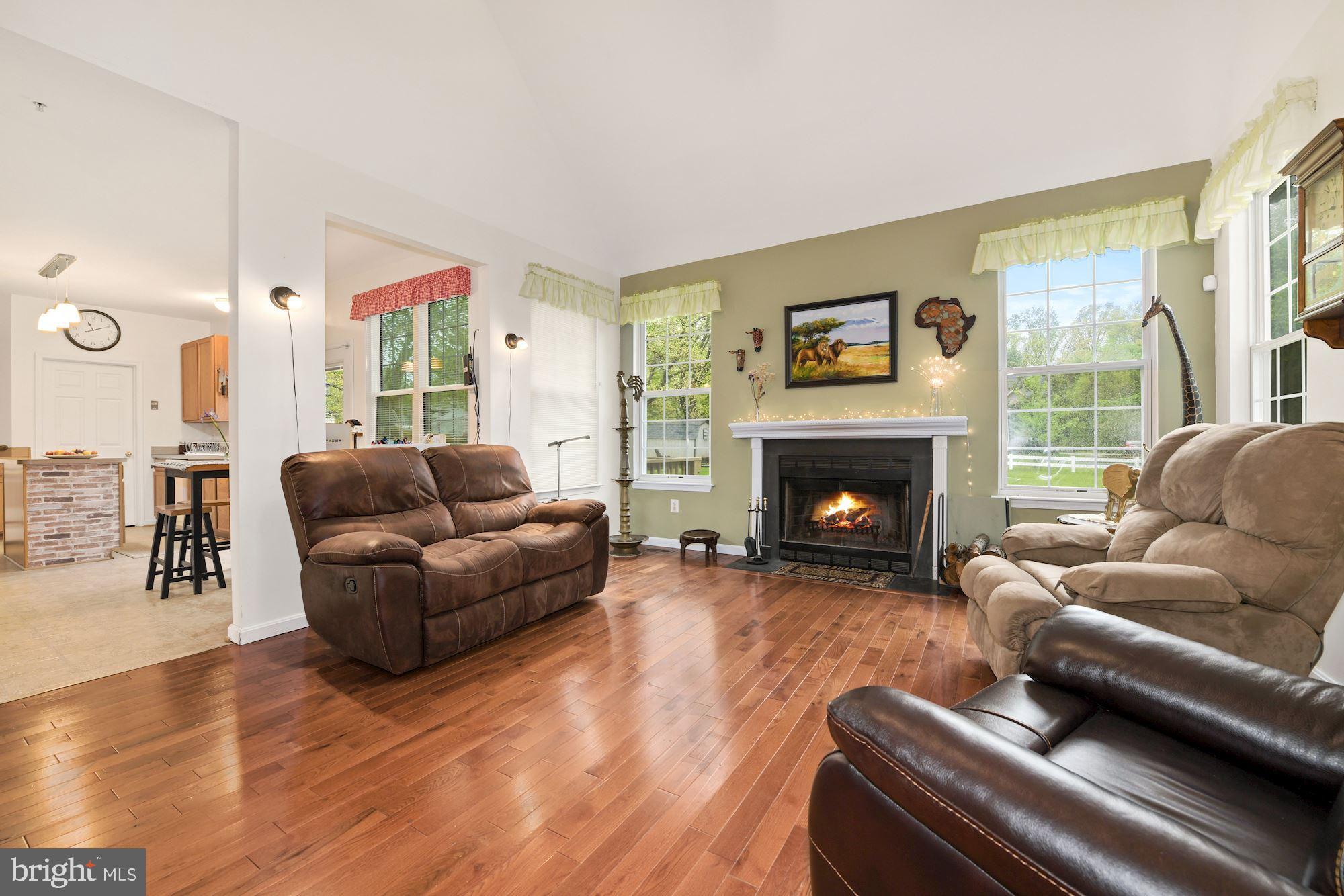 6211 Brooklyn Bridge Road Laurel, MD 20707 - Photo 5 of 53