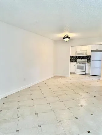 $1,350 | 2625 Highway 590, Unit 1414, Clearwater, FL 33759