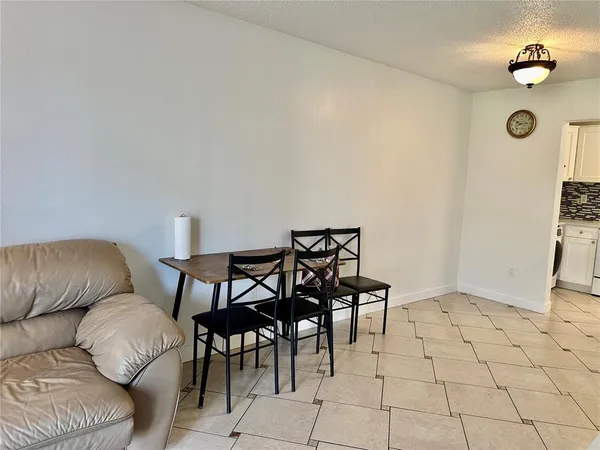 $1,350 | 2625 Highway 590, Unit 1414, Clearwater, FL 33759