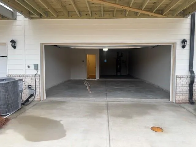 a view of a storage & utility room