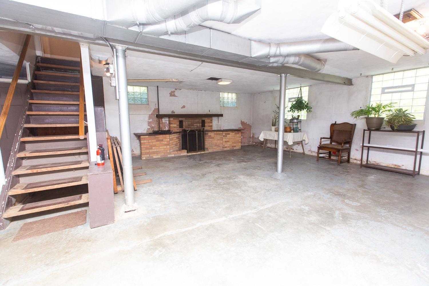 8010 Livingston Road Cincinnati, OH 45247 - Photo 18 of 19